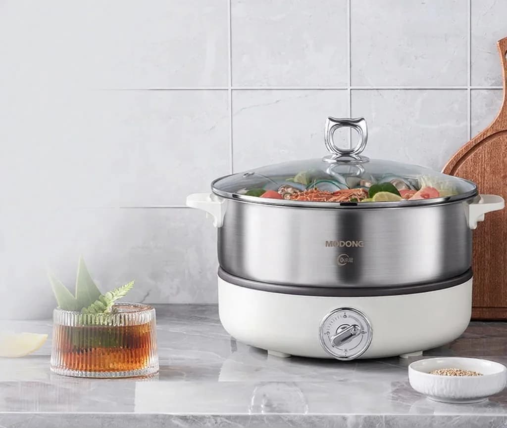 Delený elektrický hot pot s vnútornou nádobou z nehrdzavejúcej ocele 1500W