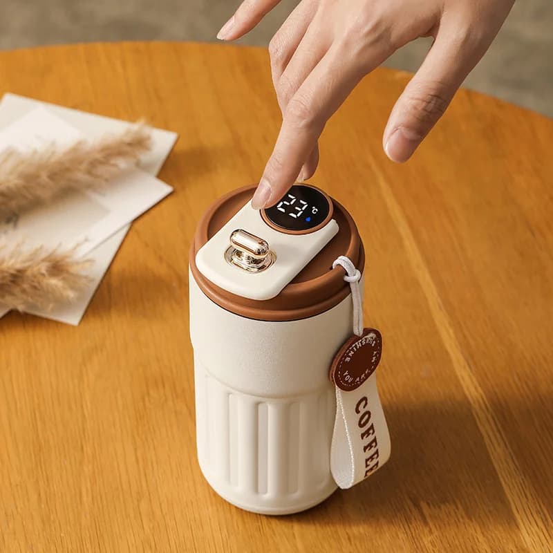 450ml termoska s displejom teploty